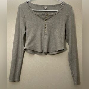Fct. Basics cropped gray long sleeve